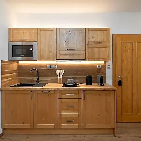Spindl Self Check-in & Sauna Hotel 4*